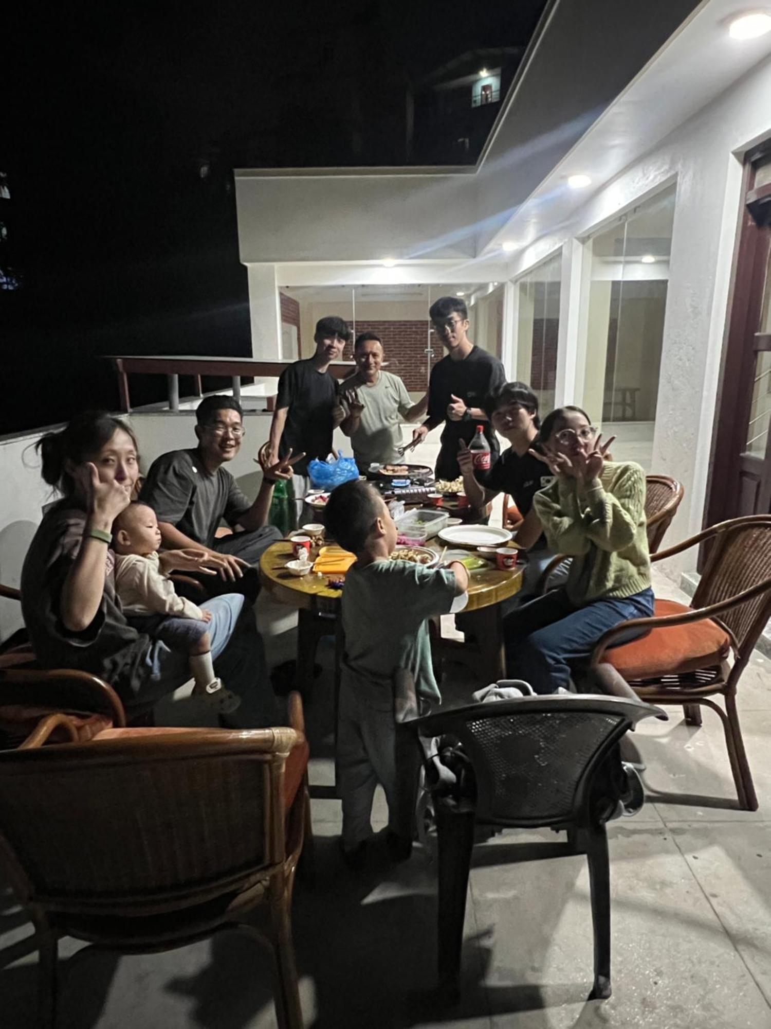 קטמנדו The Sparkling Turtle Backpackers Hostel מראה חיצוני תמונה