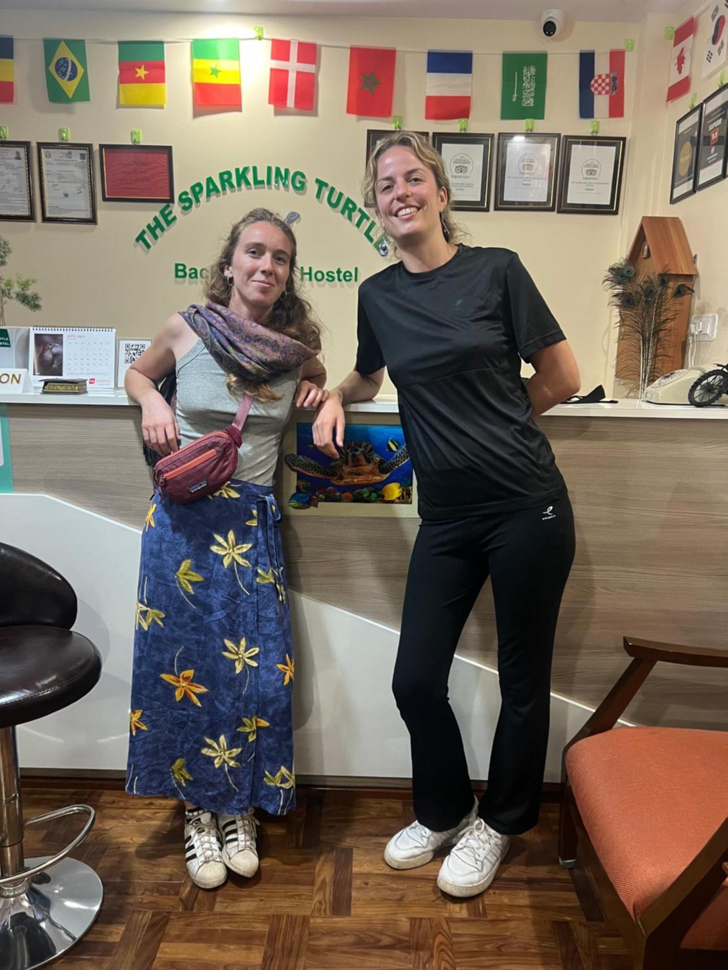 קטמנדו The Sparkling Turtle Backpackers Hostel מראה חיצוני תמונה